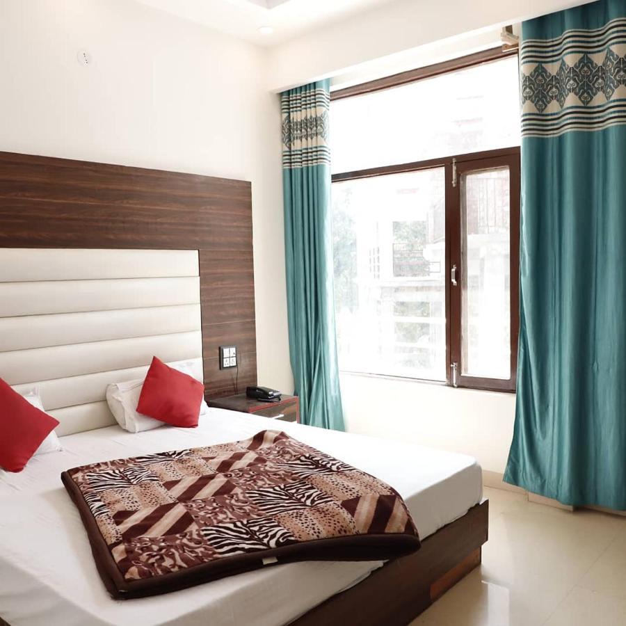 Rahul Hotel & Restaurant Mussoorie Rum bild