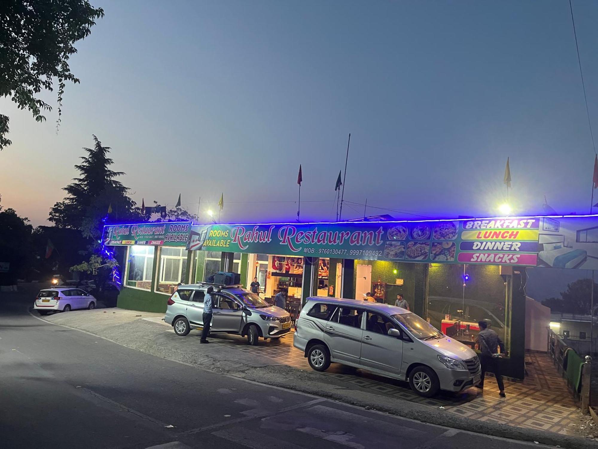 Rahul Hotel & Restaurant Mussoorie Exteriör bild