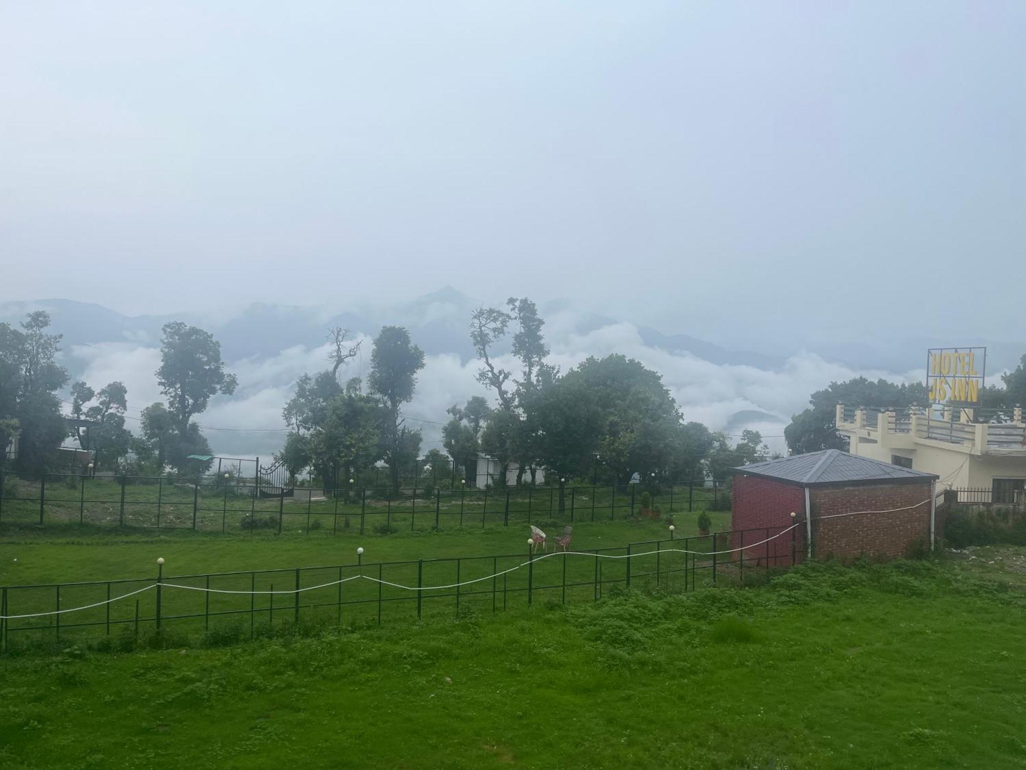 Rahul Hotel & Restaurant Mussoorie Exteriör bild